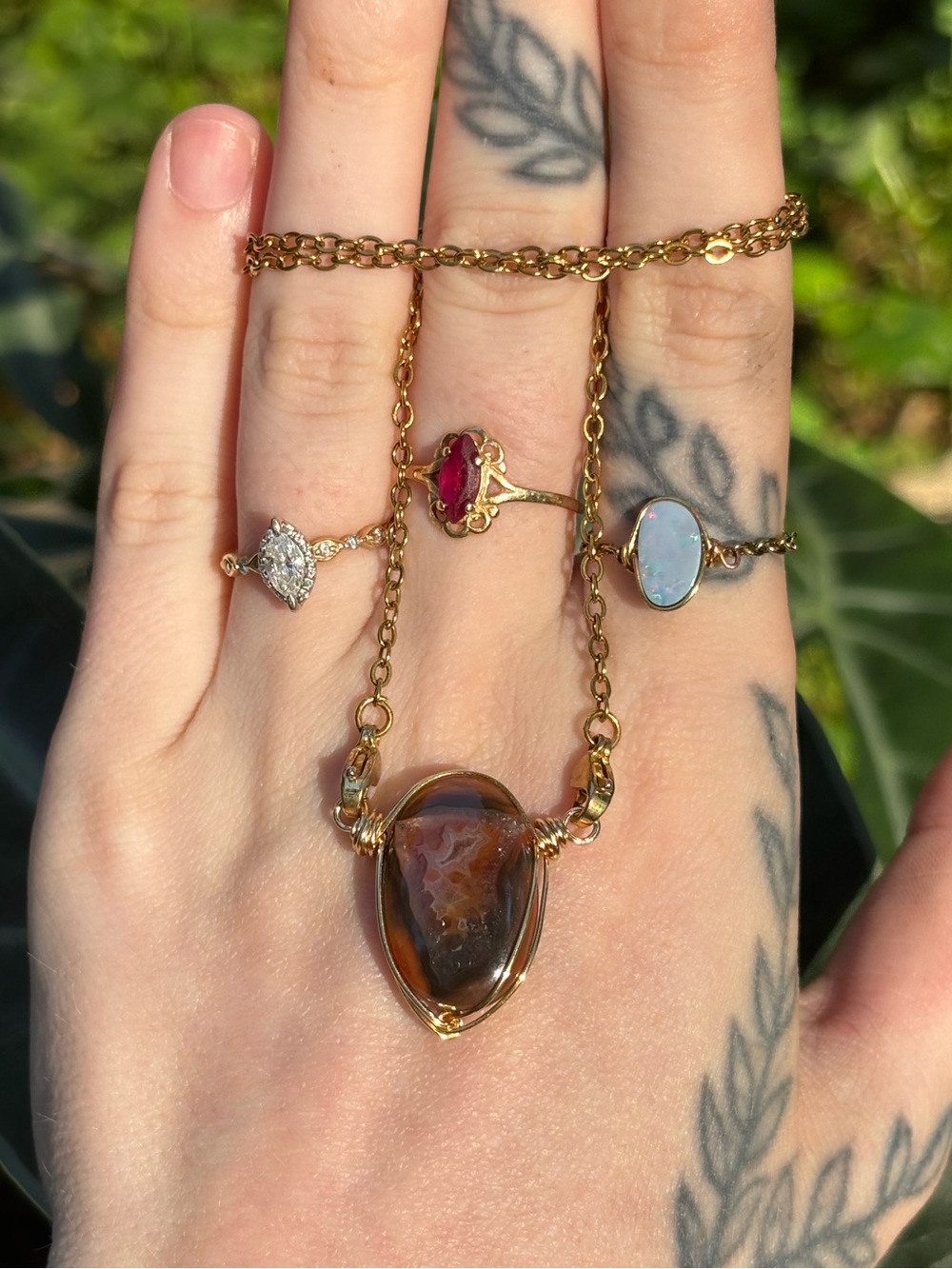 Seam agate interchangeable necklace